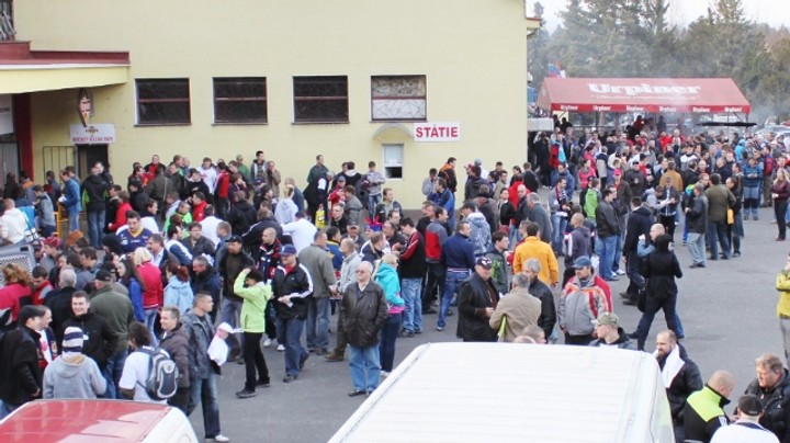 Novembrové zápasy so zľavou